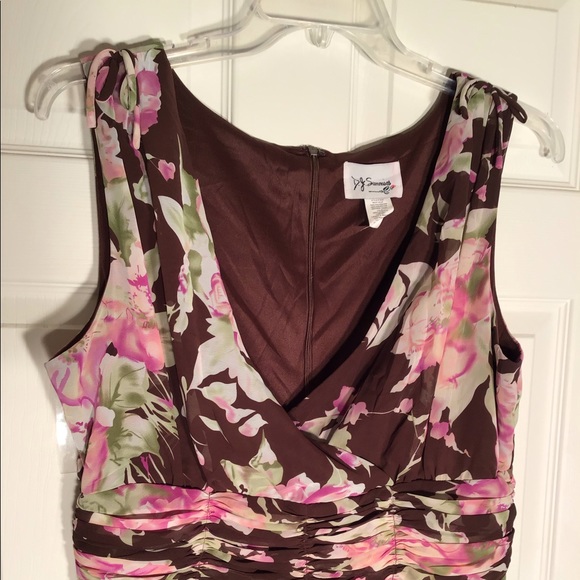 DJ SUMMERS FIT AND FLARE DRESS - Picture 3 of 5